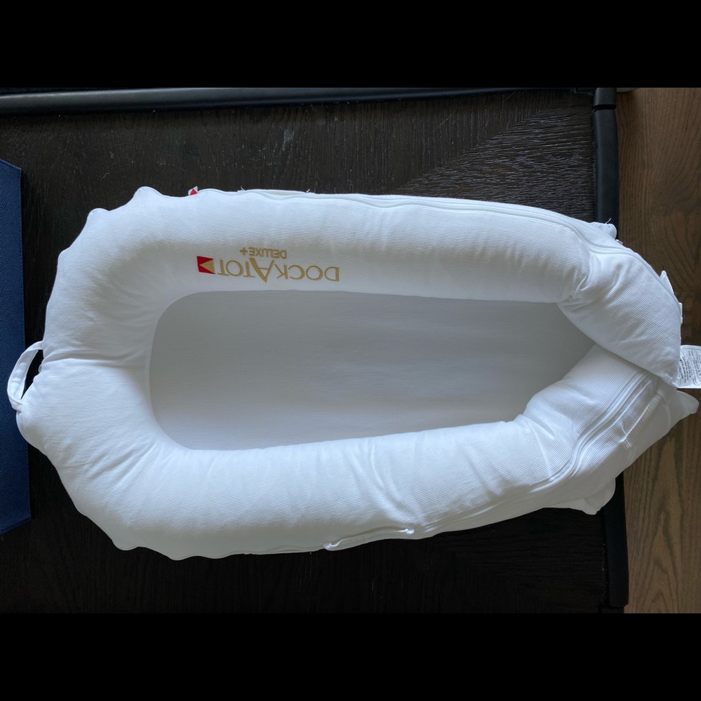 Dock a Tot Deluxe +
